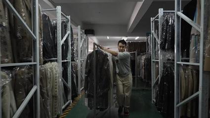 天貓雙11來襲，常熟服飾商家提前兩月備貨，日用百貨投入倍增